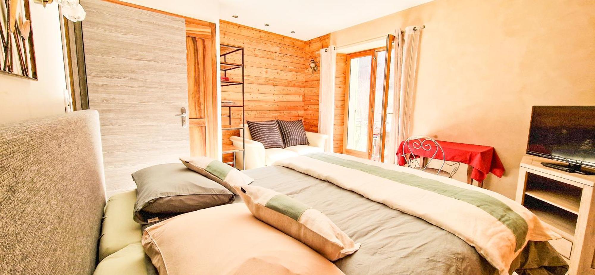 Les Clarines Perceneige - Chambre D'Hotes Vue Sur Montagne & Spa Saint-Jacques-en-Valgodemard Exterior photo